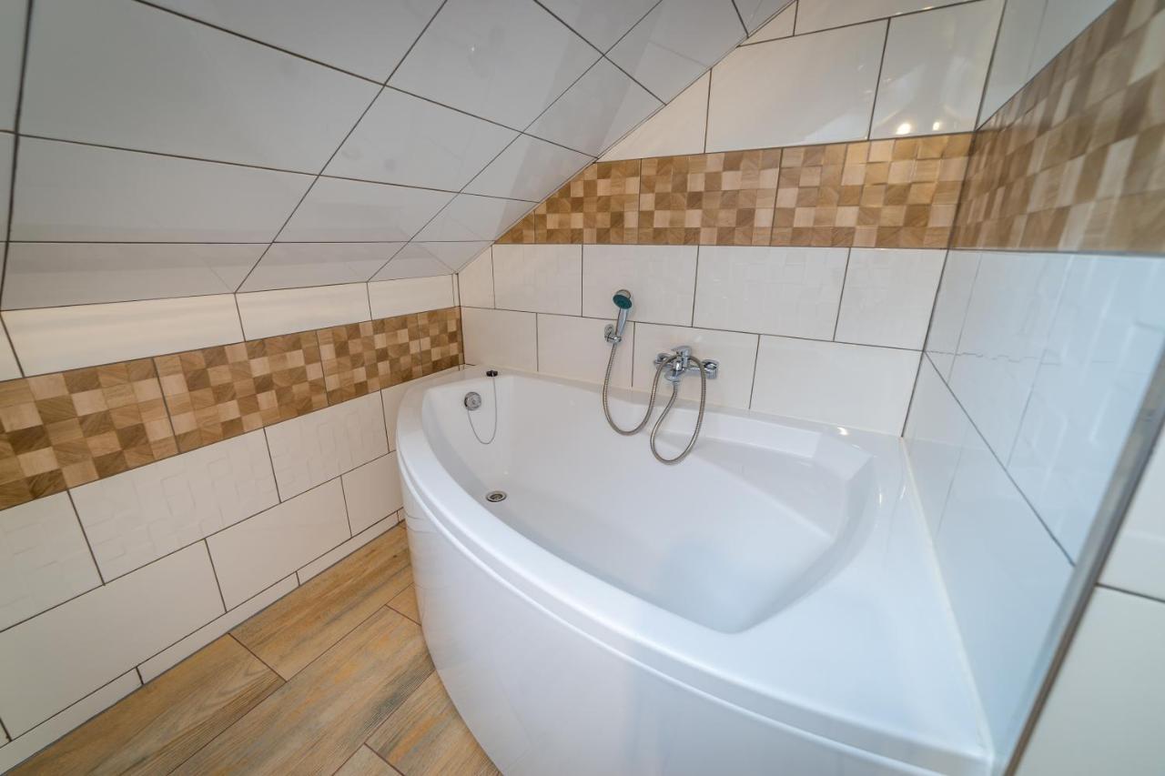 Apartament Nad Jeziorem Mikolajki Ngoại thất bức ảnh