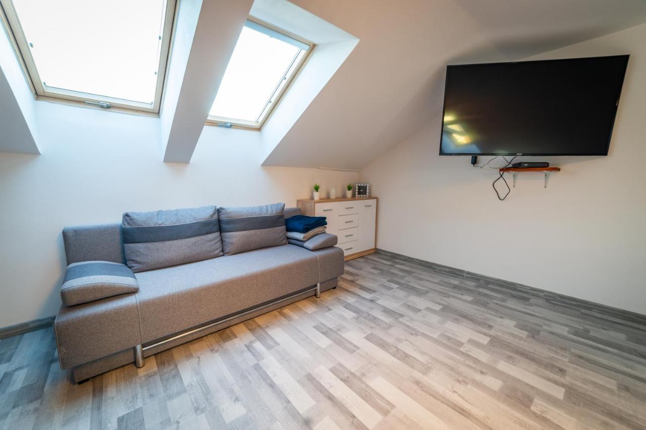 Apartament Nad Jeziorem Mikolajki Ngoại thất bức ảnh